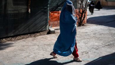 Талибани се обрачунавају са женама које се не прикривају у јавности: НПР