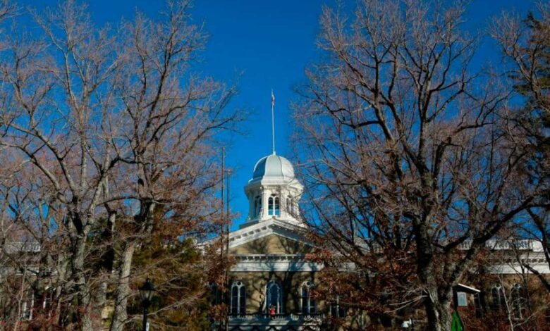 Невада је трећа држава која је покренула здравствени план јавне опције: НПР Невада је трећа држава која је покренула здравствени план јавне опције: НПР