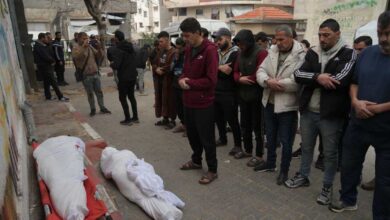 Израел напао Газу, убивши 19, углавном жена и деце, након што је рекао да је Хамас прекршио договор: НПР