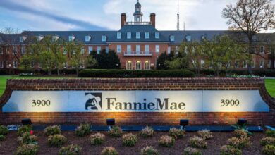 A Fannie/Freddie stock offer could be a boon for rich Trump donors : NPR A Fannie/Freddie stock offer could be a boon for rich Trump donors : NPR