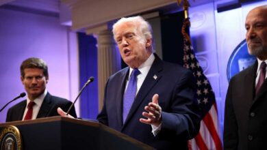 Трамп изазива бес након губитка тарифа на Врховном суду: НПР