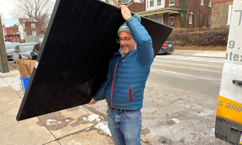 Соларни инсталатери су прешли на закуп након што су порески кредити престали : НПР Соларни инсталатери су прешли на закуп након што су порески кредити престали : НПР