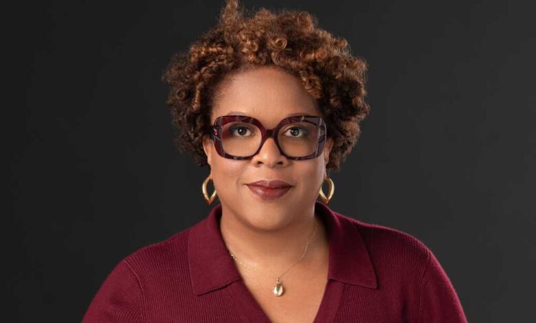 ‘Сродна’ романописац Таиари Јонес о часу на колеџу који јој је променио живот: НПР ‘Сродна’ романописац Таиари Јонес о часу на колеџу који јој је променио живот: НПР