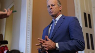 Очекује се да ће се ДХС затворити јер преговори о имиграцији посустају: НПР