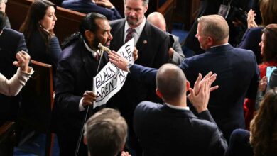 Трампово стање у Унији изазива демократске протесте: НПР