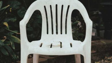 У свету изграђеном за седење, ево како да останете активни — чак и када сте заглављени унутра: НПР