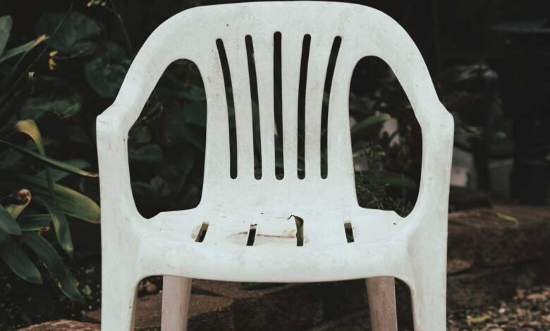 У свету изграђеном за седење, ево како да останете активни — чак и када сте заглављени унутра: НПР