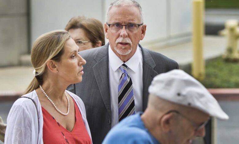 Апелациони суд поништио осуду бившег гинеколога УЦЛА за сексуално злостављање: НПР Апелациони суд поништио осуду бившег гинеколога УЦЛА за сексуално злостављање: НПР