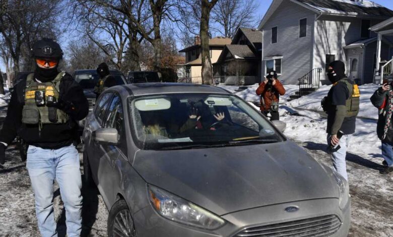 Гледање ИЦЕ-а није злочин, али службеници кажу људима да јесте: НПР