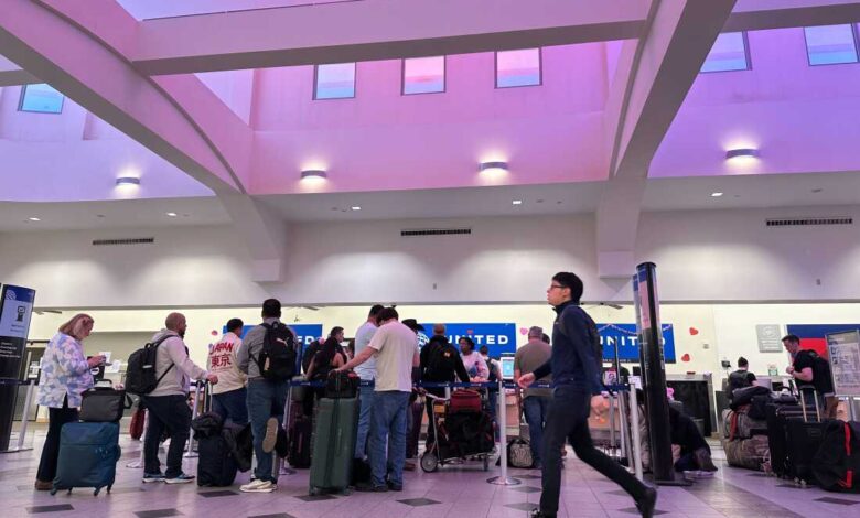 Ваздушни простор око Ел Паса поново је отворен. Зашто се затворио? : НПР