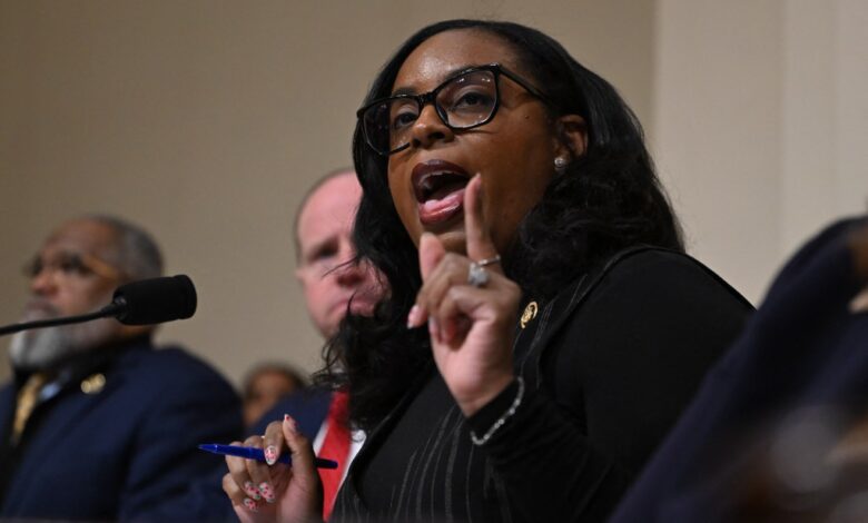 Оптужени Дем пита вршиоца дужности директора ИЦЕ Тодда Лајонса да ли мисли да ће ‘иде у пакао’