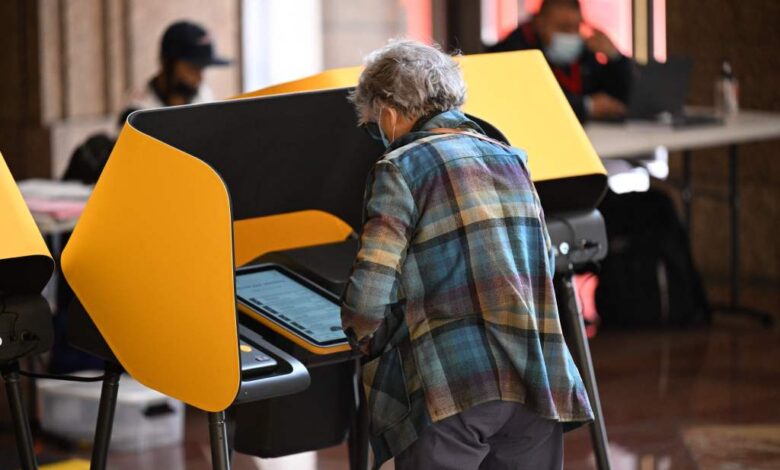 Иницијатива за идентификацију бирача ЦА добија 1,3 милиона потписа