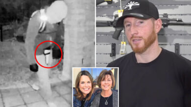 Власник продавнице оружја каже да га је ФБИ замолио да провери продају ватреног оружја у односу на листу имена, слике у случају Ненси Гатри