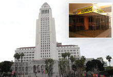 Празна градска већница оставља некада успешан тржни центар Лос Анђелеса напуштеним