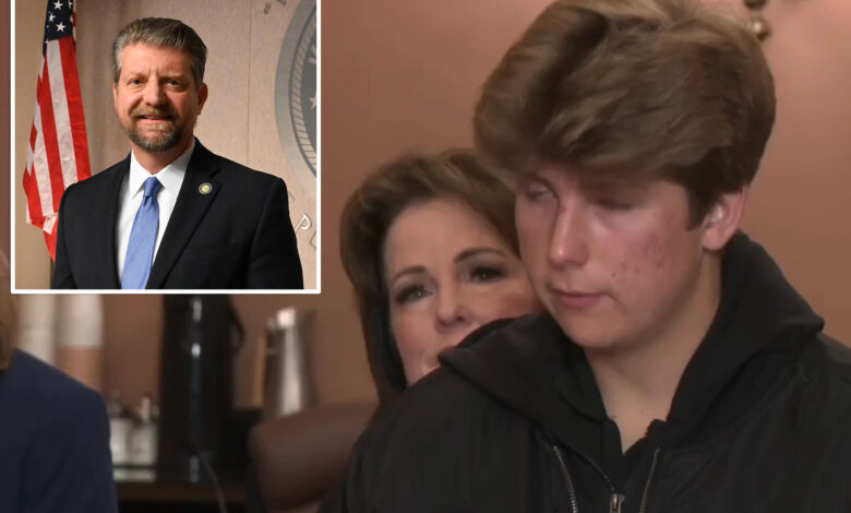 Син се окреће против свог оца посланика јер је користио „Епштајнову рупу“ да би избегао затвор због наводног додиривања деце: „Необјашњива траума“