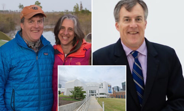 Главни извршни директор Високог музеја уметности Брејди Лум подноси оставку након што је наводно украдено 600 хиљада долара: извештаји Главни извршни директор Високог музеја уметности Брејди Лум подноси оставку након што је наводно украдено 600 хиљада долара: извештаји