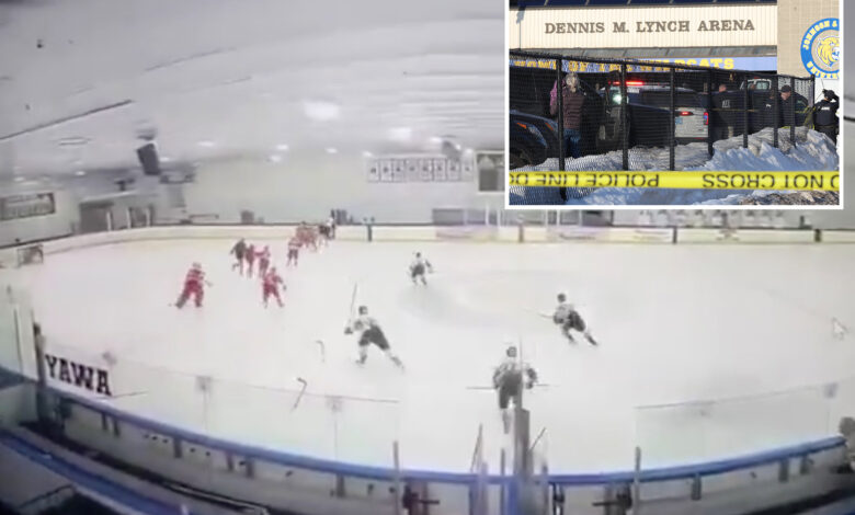 Застрашујући снимак уживо снимљеног тренутка када је избила пуцњава на хокејашкој утакмици РИ, у којој су 2 убијене, а 3 повређене Застрашујући снимак уживо снимљеног тренутка када је избила пуцњава на хокејашкој утакмици РИ, у којој су 2 убијене, а 3 повређене