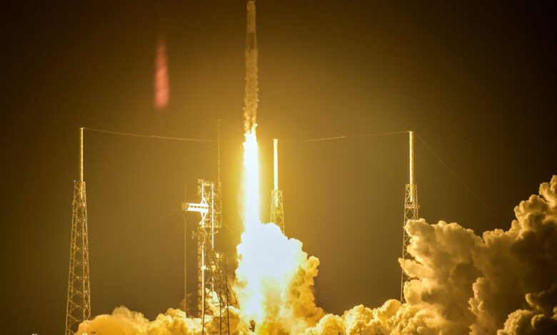 Нови астронаути лансирају на Међународну свемирску станицу након медицинске евакуације