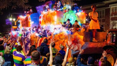 Њу Орлеанс слави Марди Грас, чиме се завршава сезона карневала