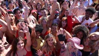 Хиљаде аудиција за Фоксов ребоот серијал ‘Баиватцх’