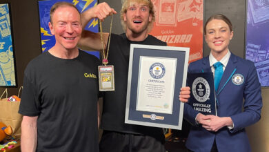 Логан Пол продаје ретку Покемон трговачку карту за невероватних 16,5 милиона долара на аукцији