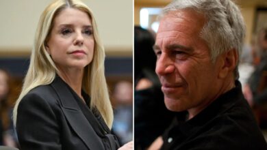 Пам Бонди најављује да су објављени „сви“ Епстеин фајлови са преко 300 имена