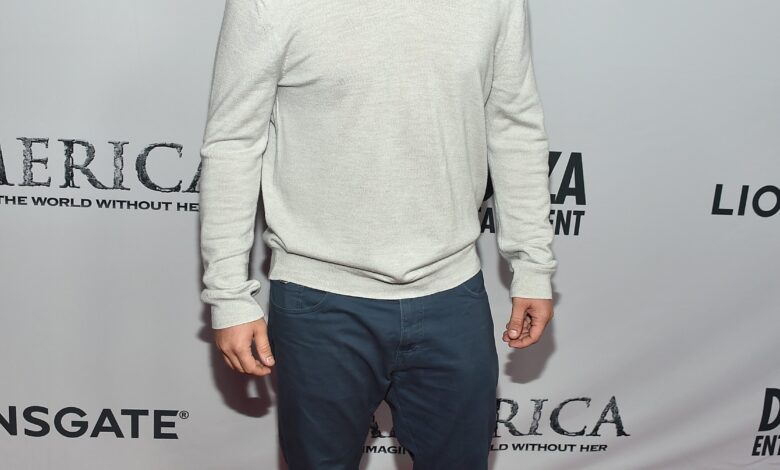 Звезда Дома здравља Зацхери Тај Брајан осуђен на 16 месеци затвора након шест хапшења у пет година